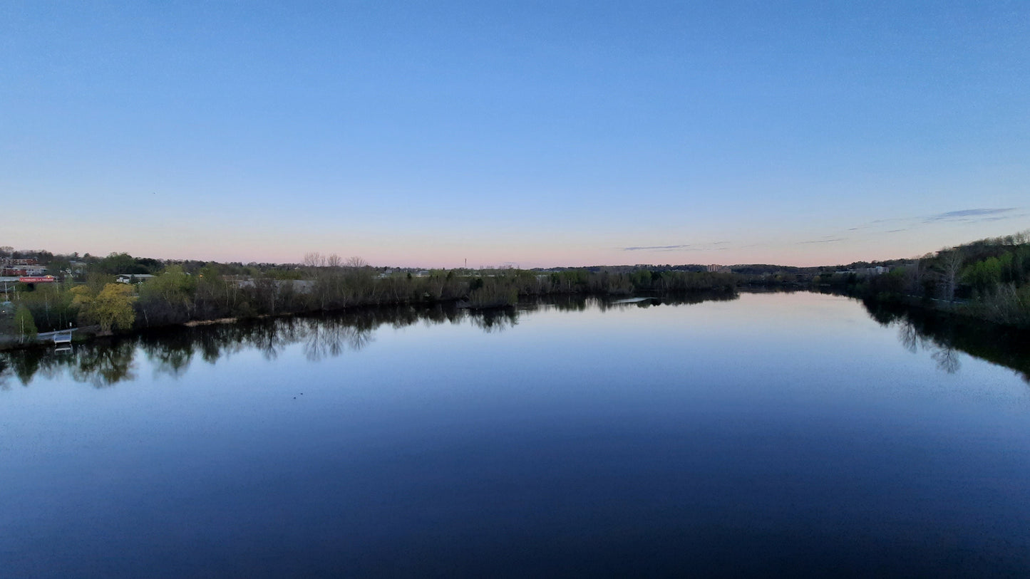 Les Canards (Vue Vers L’ouest Sur Le Pont)