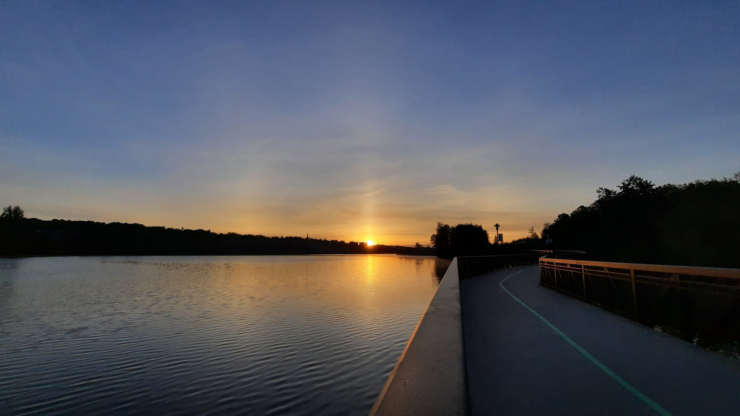 Le Soleil Du Lac Des Nations 25 Mai 2021 (Vue Pp20)