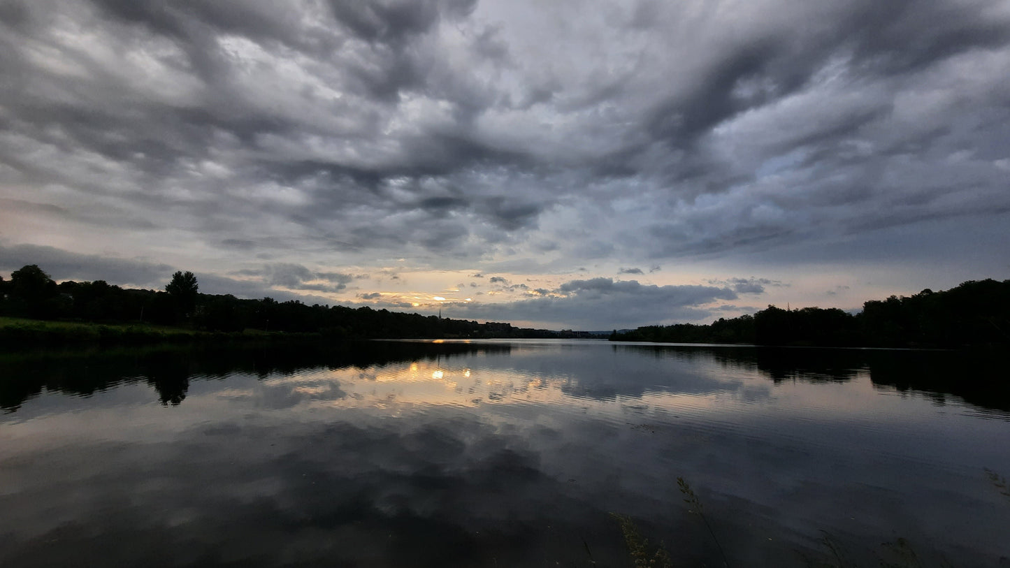 Tentative Du Soleil Après L’orage 19 Juin 2021 (Vue Pr1) 5H33