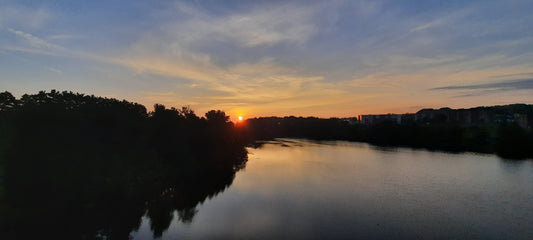 Le Petit Prince A Vu 43 Fois Le Coucher De Soleil Sur Sa Planète. Ajouté 11 Juillet 2021. Mise