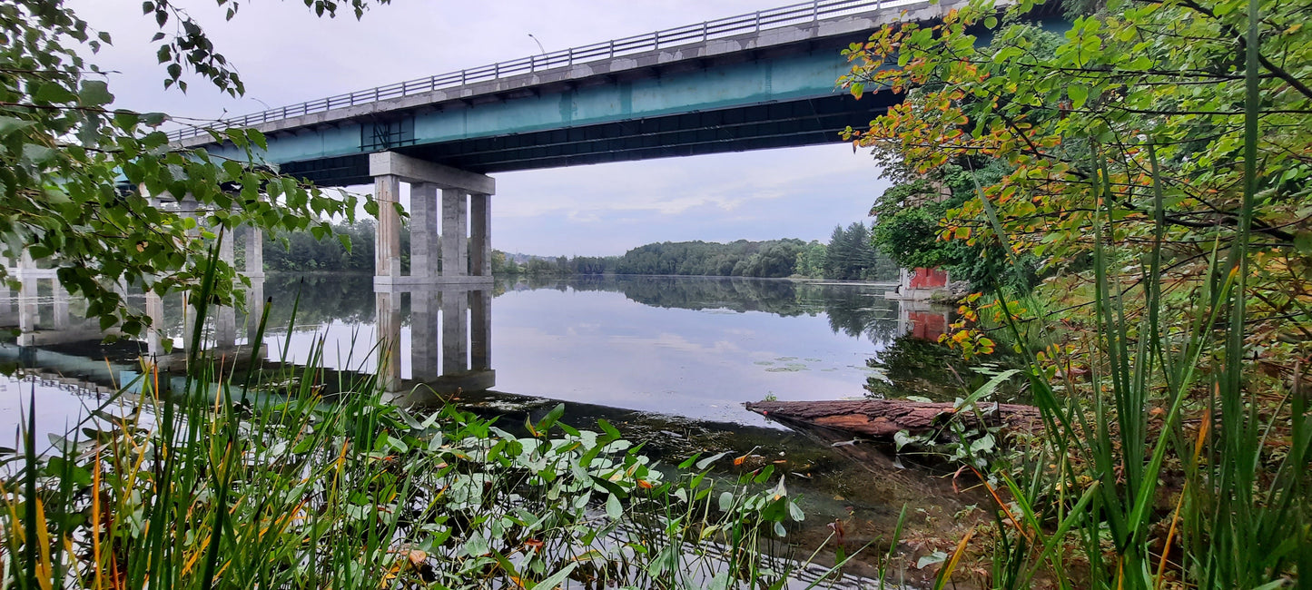 Trouve La Boule Rouge Du 9 Septembre 2021 6H53 (Vue K1) Pont Jacques Cartier De Sherbrooke Cliquez