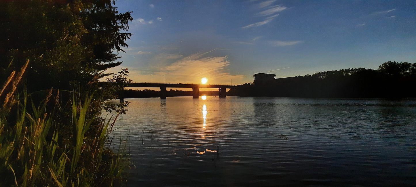 2022-07-04 20:00 (Vue P1) Coucher De Soleil Pont Jacques-Cartier