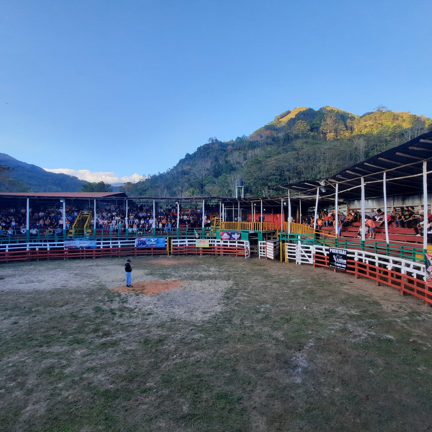 Corrida De Toros Pueblo Nuevo